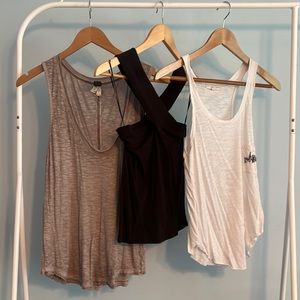 Set of three tank tops